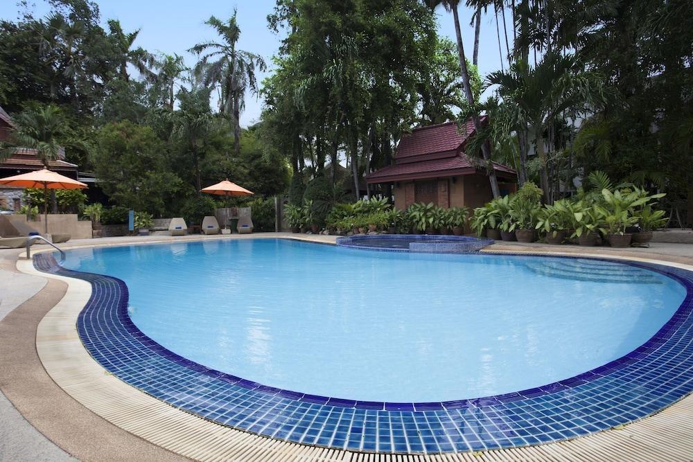 Safari Beach Hotel Patong Εξωτερικό φωτογραφία