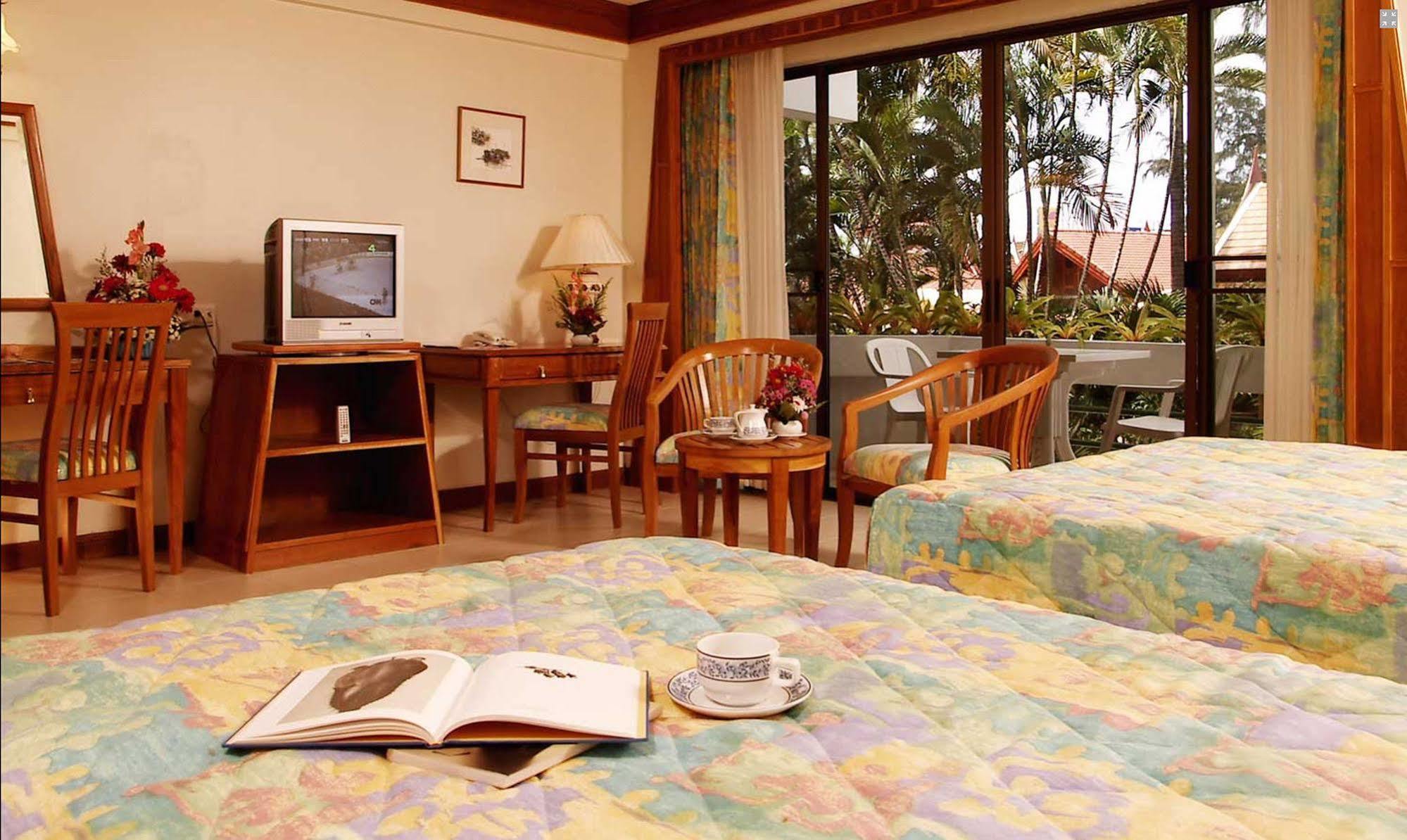 Safari Beach Hotel Patong Εξωτερικό φωτογραφία