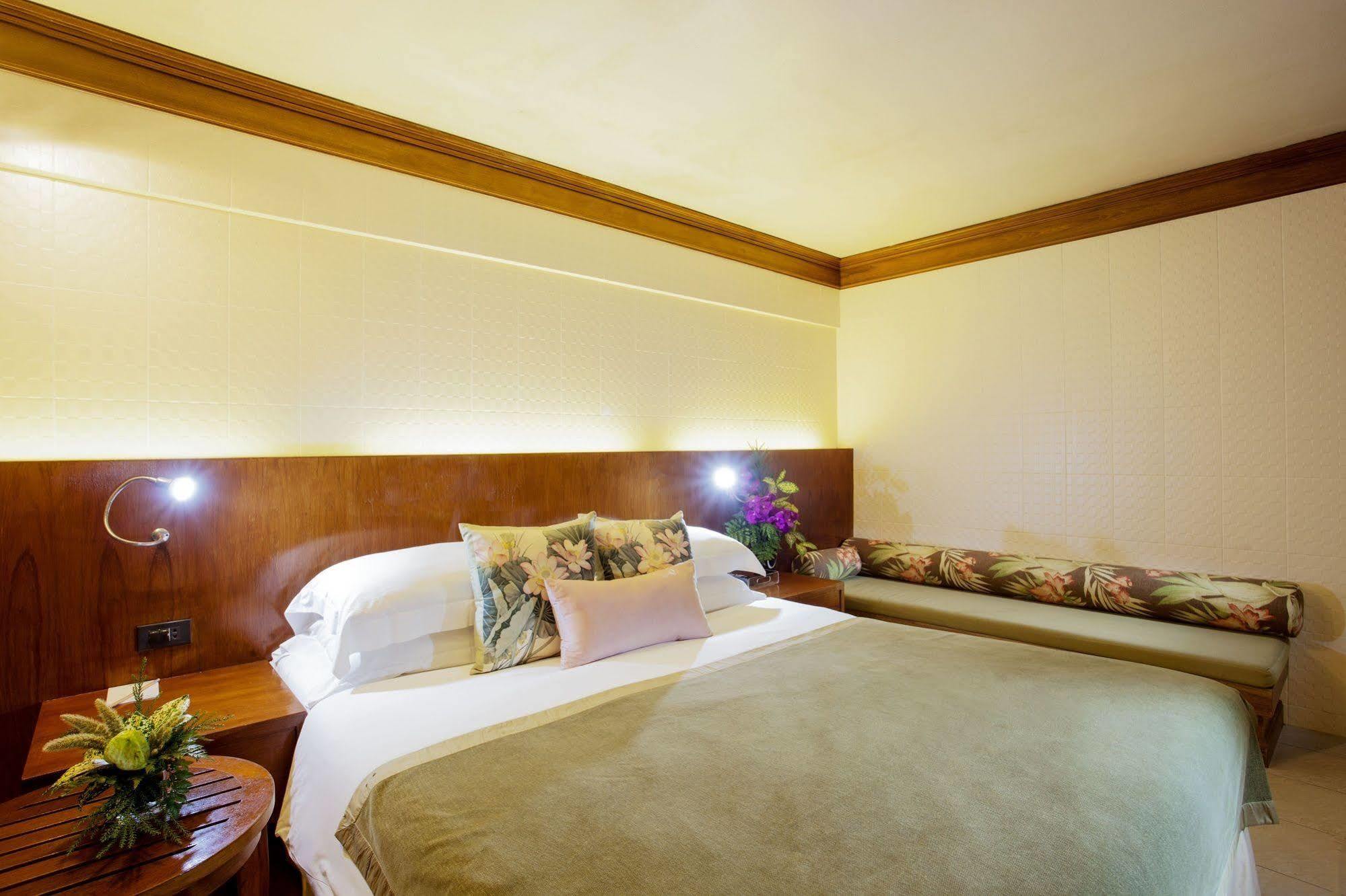Safari Beach Hotel Patong Εξωτερικό φωτογραφία