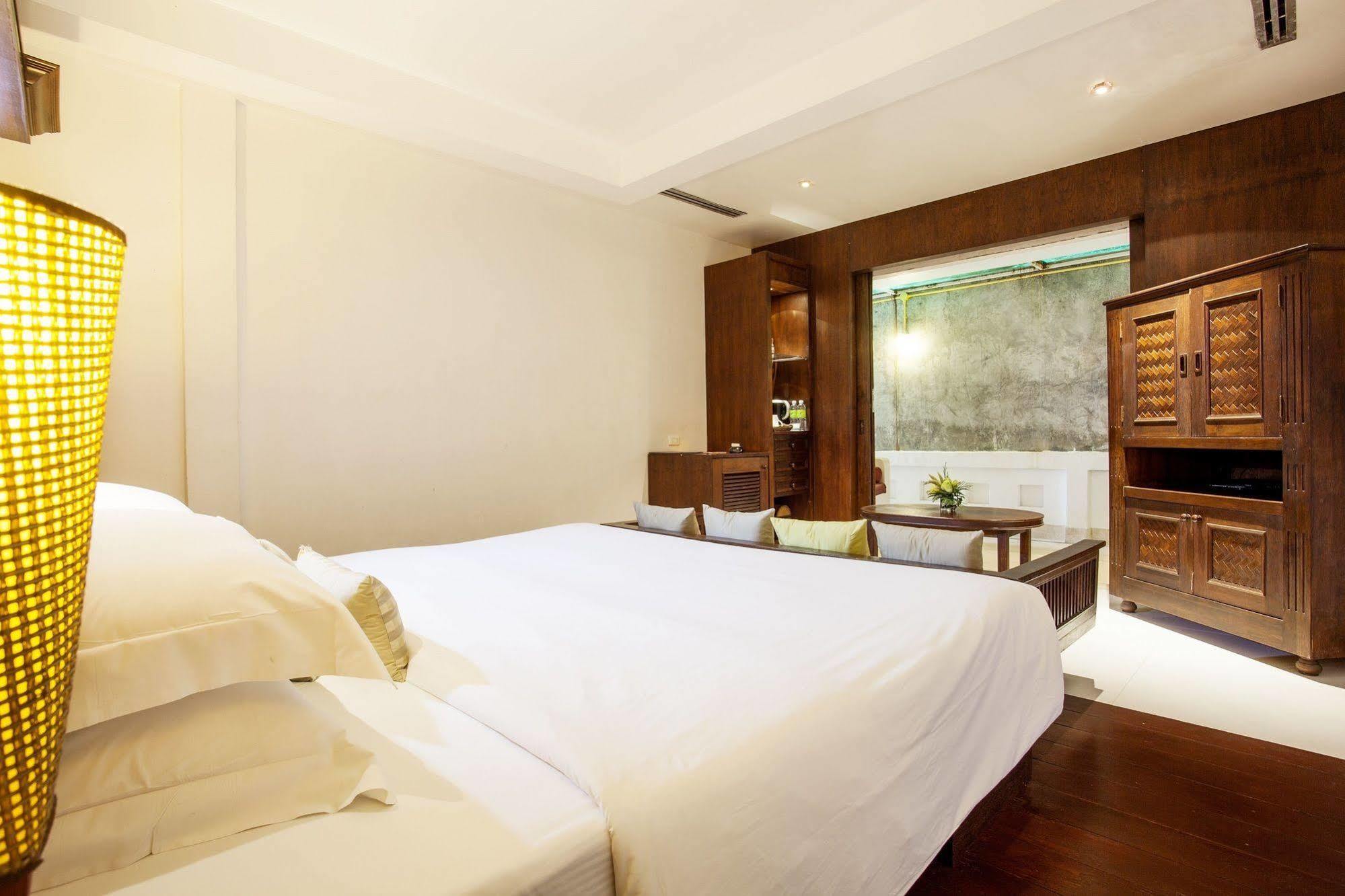 Safari Beach Hotel Patong Εξωτερικό φωτογραφία
